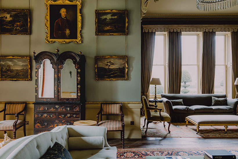 Aldourie Castle