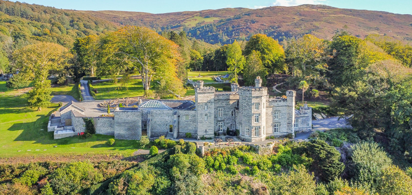 Glandyfi Castle